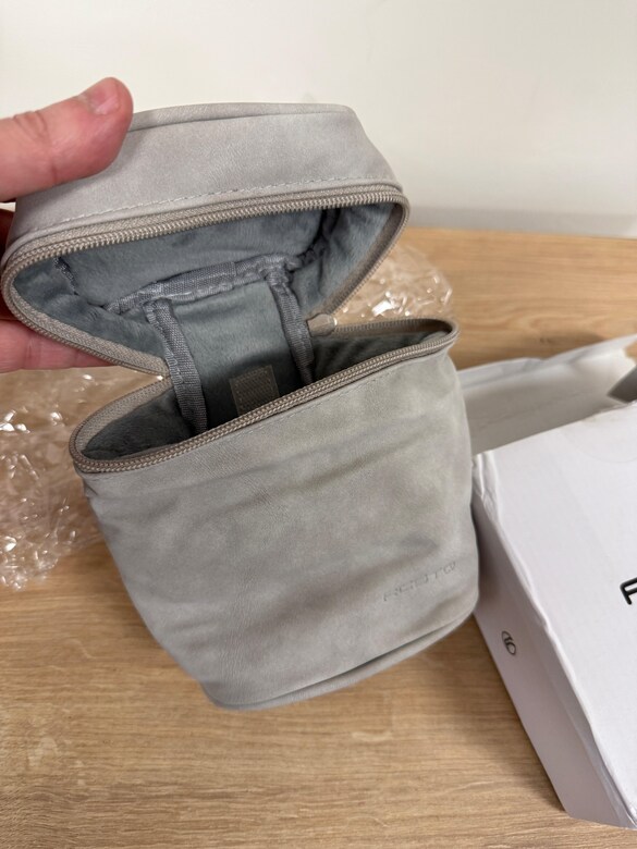 DRONE VEYA BATARYALAR İÇİN DERİ İÇİ TÜYLÜ ÇANTA